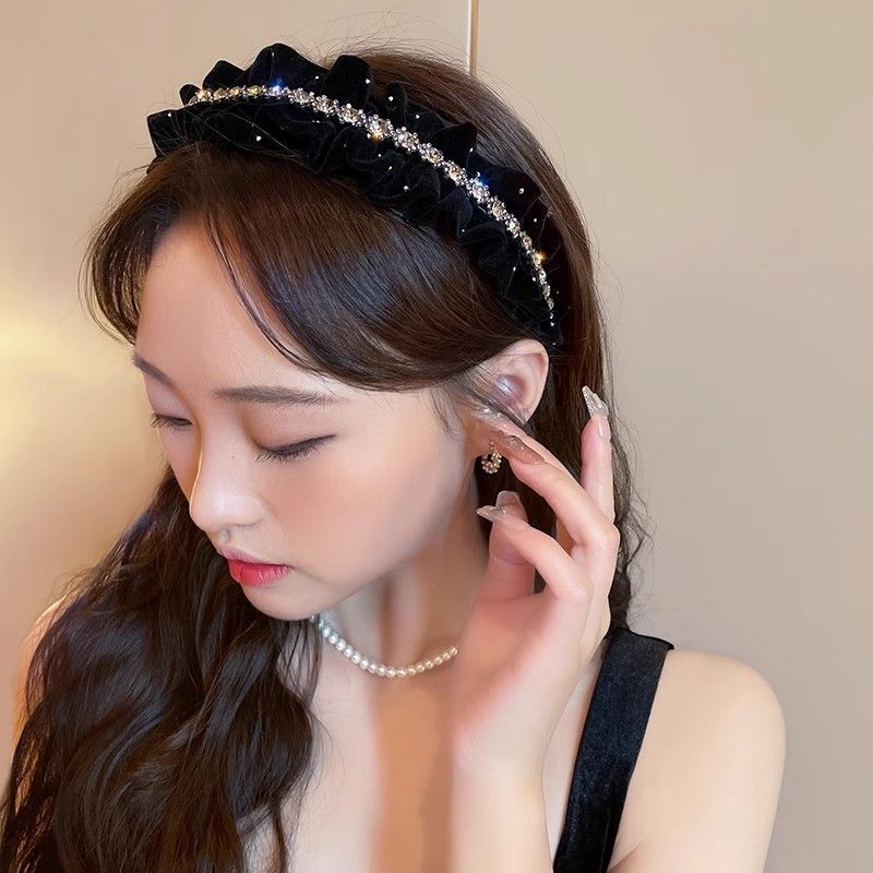 Autumn and winter velvet rhinestone bow headband for women  new wide-brimmed high skull pressure hair headband face wash hairpin