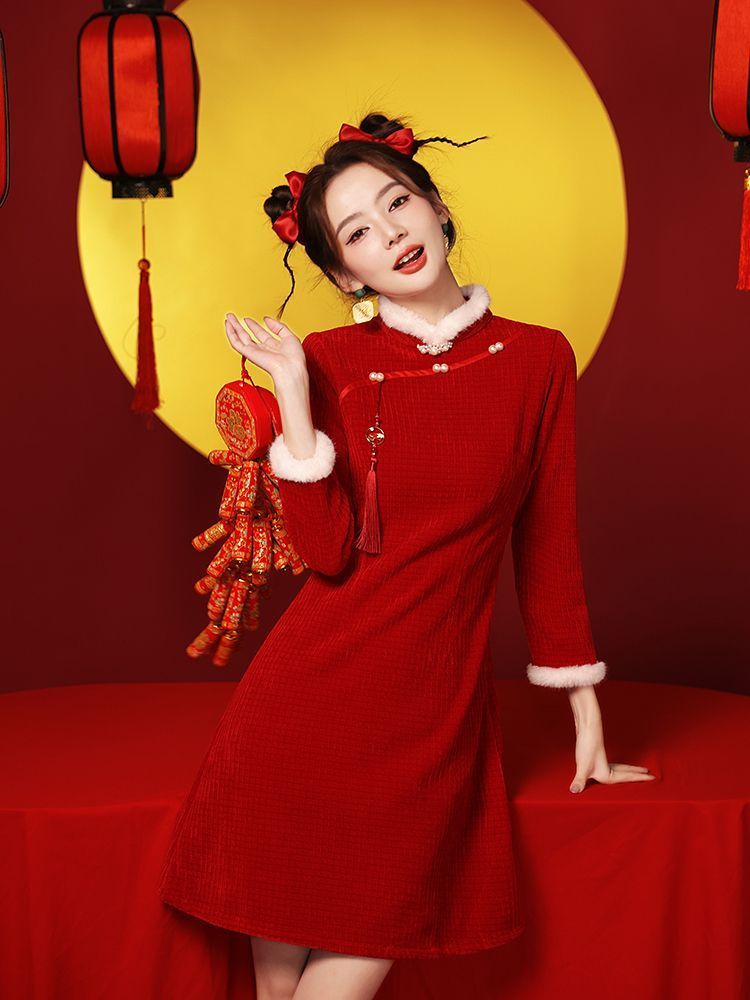 冬款過年小襖旗袍2024年新款加絨酒紅色年輕款拜年服小個子連衣裙