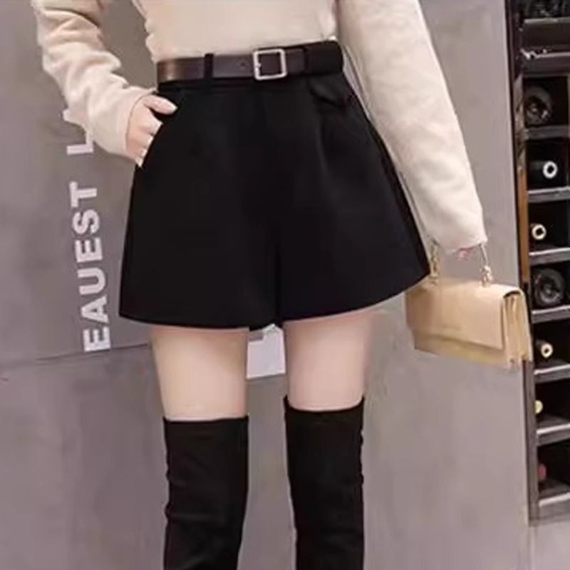 Autumn and winter woolen boot pants, wide-leg pants, women's spring and autumn clothing, new slim and versatile casual shorts, outer skirt pants