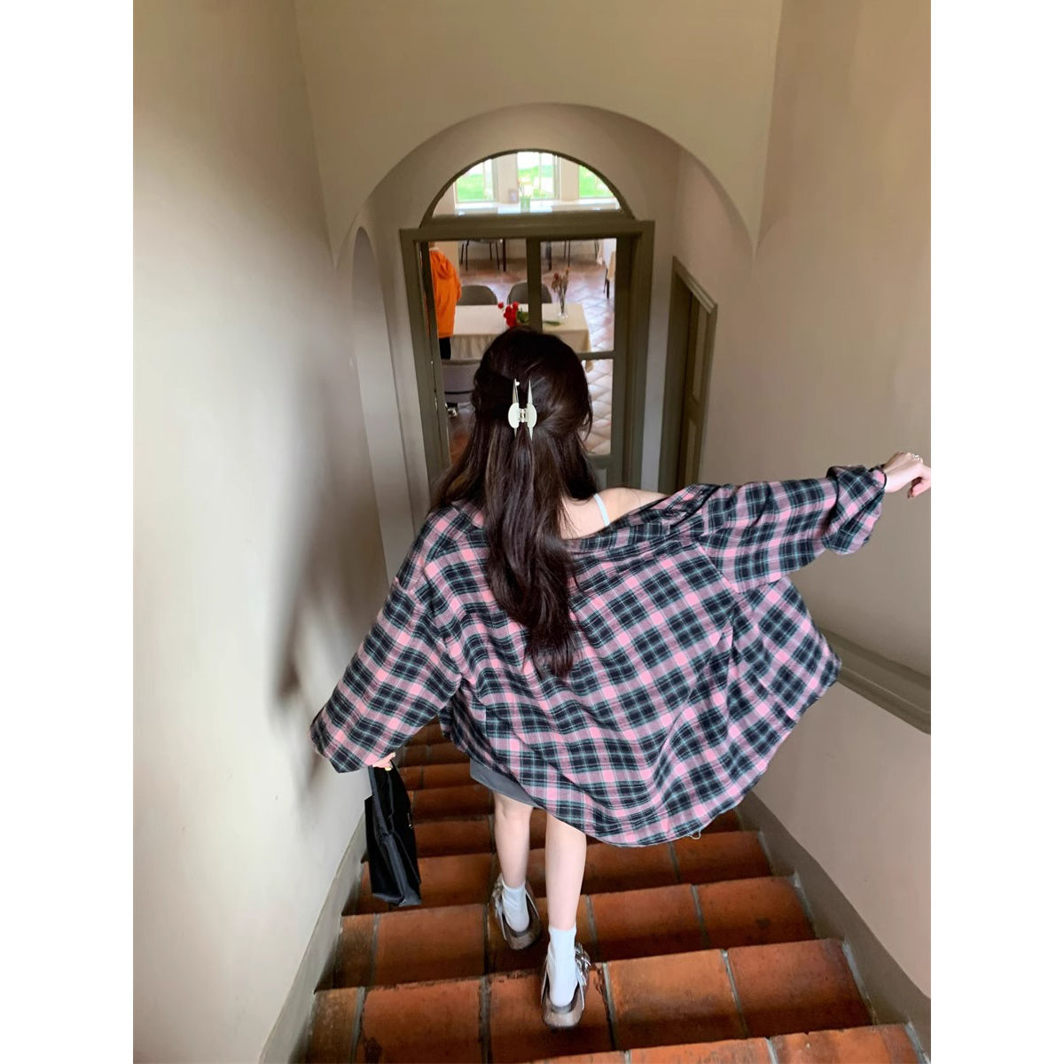 美式粉色格子翻領襯衣寬鬆長袖復古襯衫外套女秋季休閒設計防曬衫