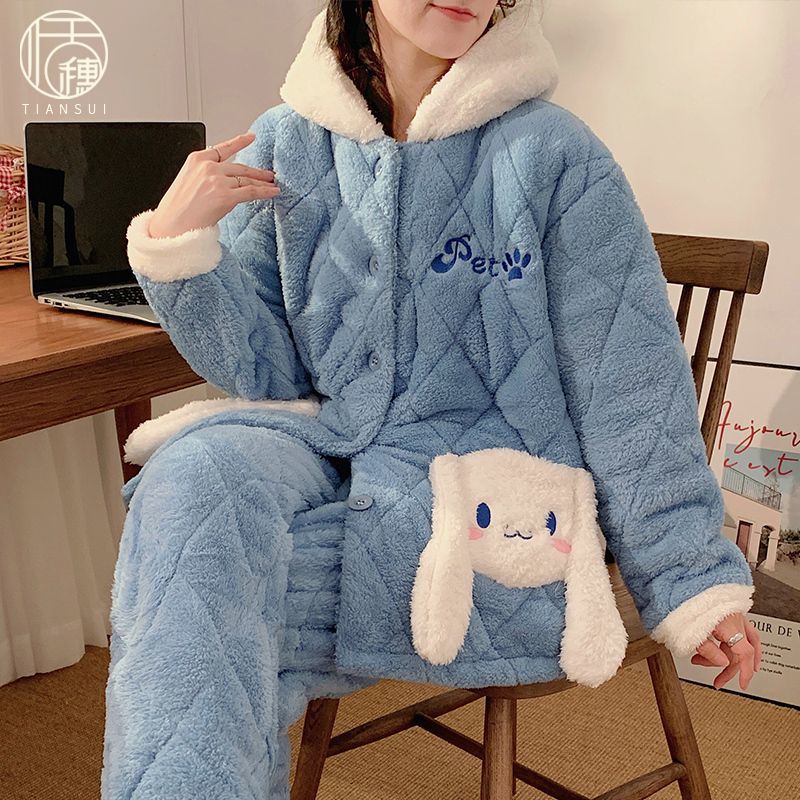 2023年女士三層夾棉睡衣新款冬季甜美加厚保暖珊瑚絨可外穿家居服