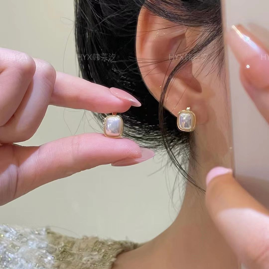 925銀針耳飾小香風氣質白色珍珠耳扣輕奢珠珠個性ins氣質百搭耳釘