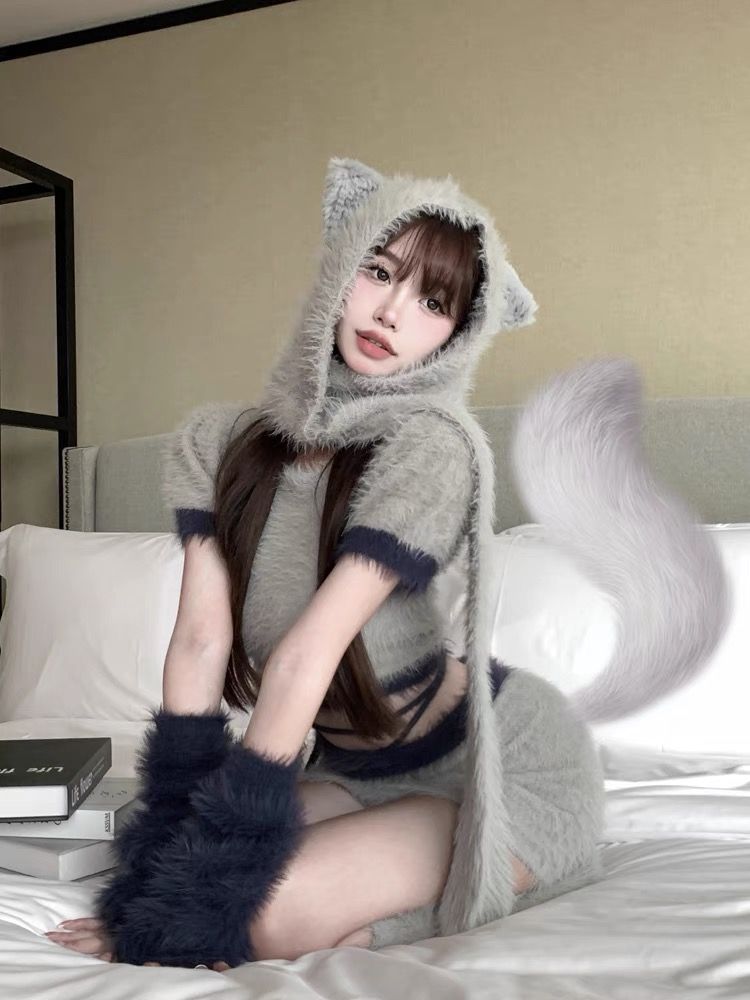 毛絨貓耳連帽短款打底針織衫辣妹套裝女秋冬包臀半身裙灰色兩件套