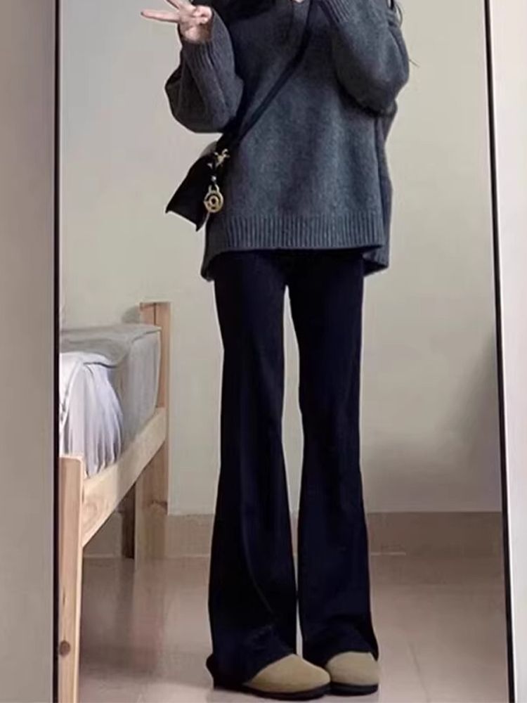 黑色微喇牛仔褲女冬季新款梨形身材彈力修身顯瘦百搭直筒喇叭褲子