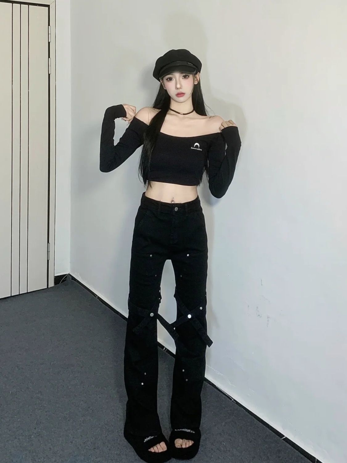 高街vibe風顯瘦直筒牛仔褲女秋冬新款修身百搭黑色微喇拖地長褲子