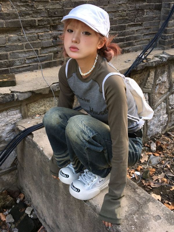 美式正肩撞色長袖t恤女秋冬內搭打底衫修身顯瘦辣妹短款打底上衣