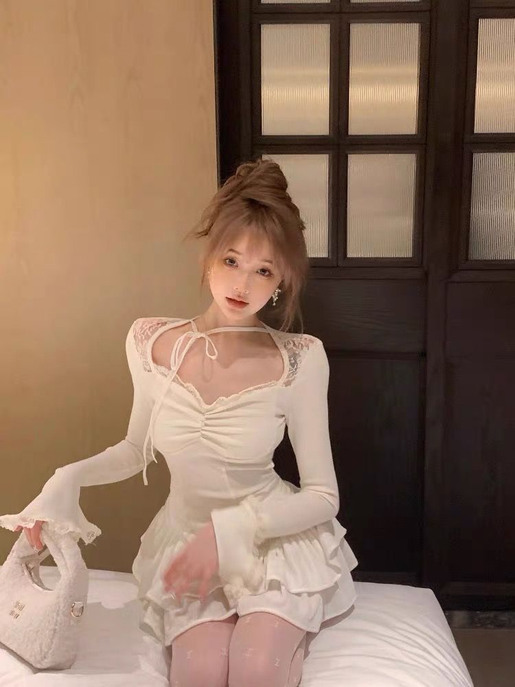 套裝女2023秋冬新款甜辣修身蕾絲花邊長袖方領T恤上衣高腰半身裙
