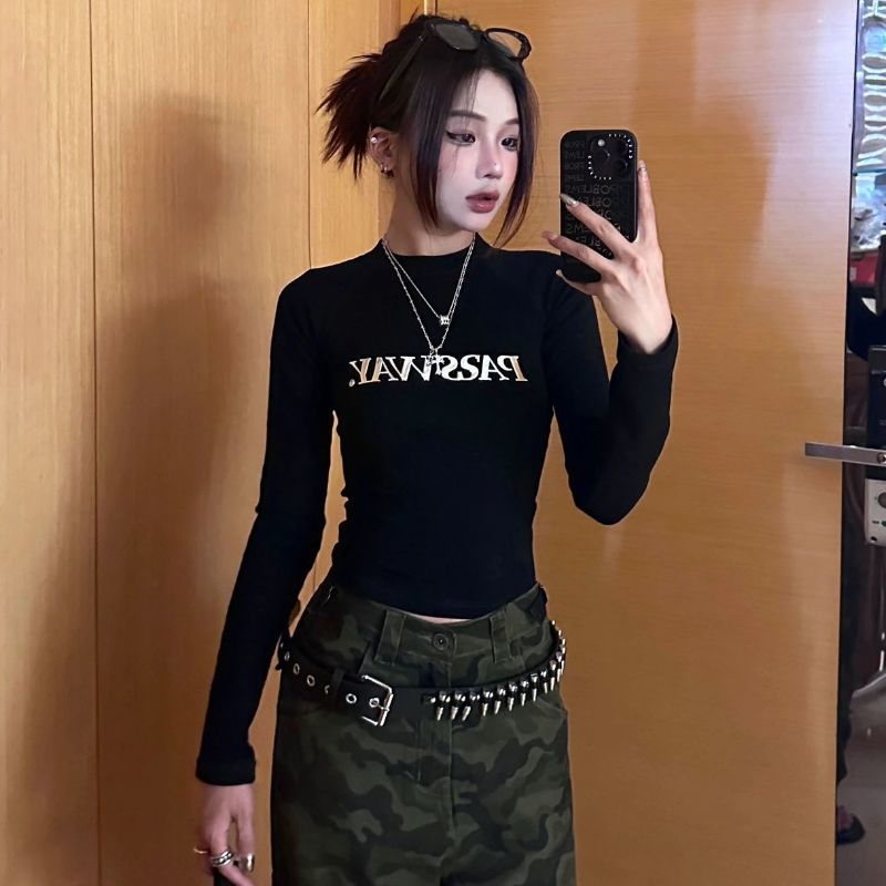 美式黑色正肩長袖t恤女春秋內搭打底衫修身顯瘦辣妹短款打底上衣