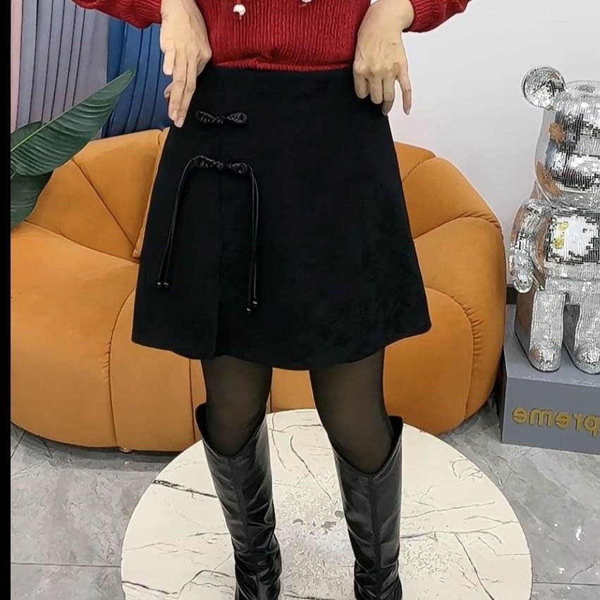 National-style Chinese-style buckle design skirt 2024 new autumn and winter slit high waist irregular slimming skirt slimming