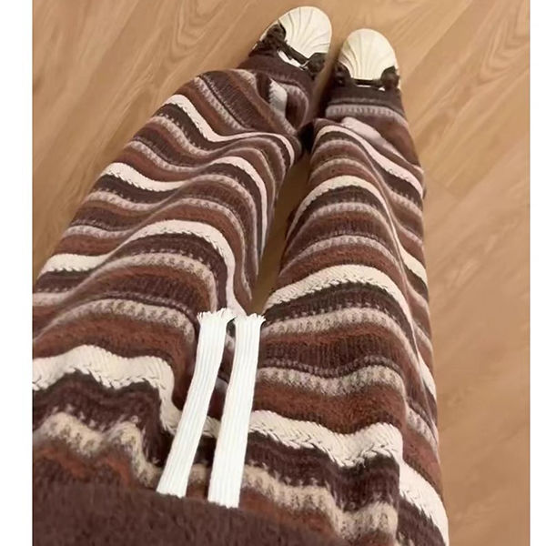Lazy striped wide-leg pants for women in autumn and winter with contrasting color ins style plus velvet high-waisted casual Maillard wide-leg pants