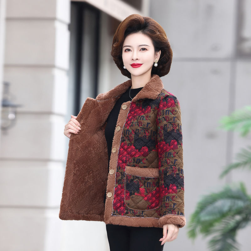 Middle-aged and elderly women's winter cotton-padded clothes plus velvet and thickening mom's clothes winter cotton-padded jackets warm and fashionable small cotton-padded jackets