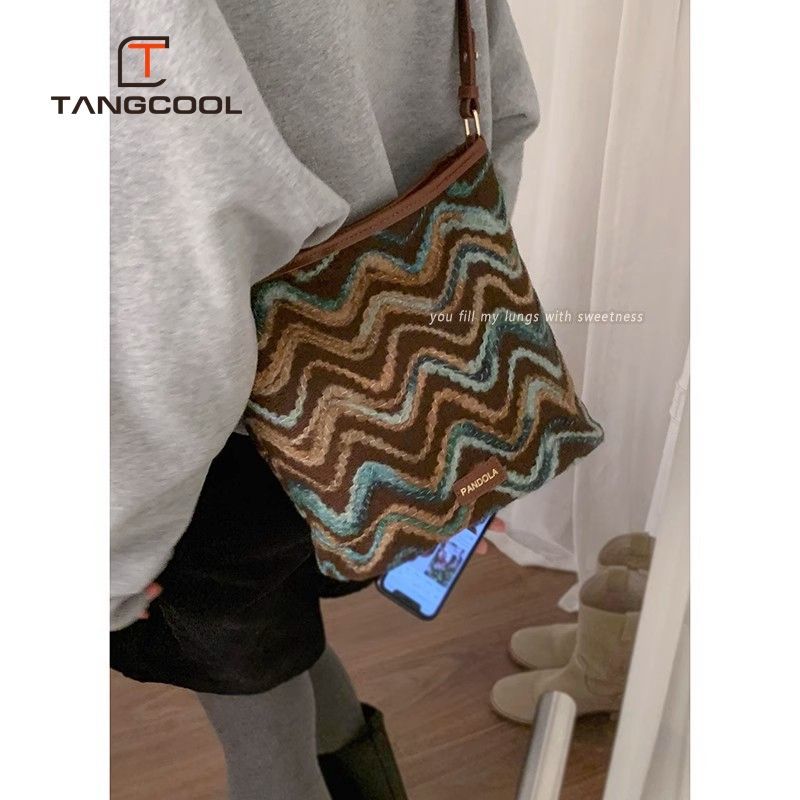 New autumn and winter simple portable one-shoulder style bucket bag woolen texture tote bag women's large capacity bag
