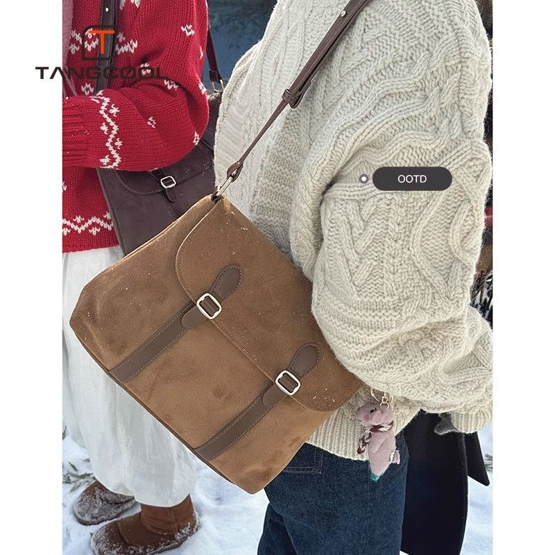 Niche suede bread bag for women new high-end frosted shoulder armpit bag retro versatile crossbody tote bag