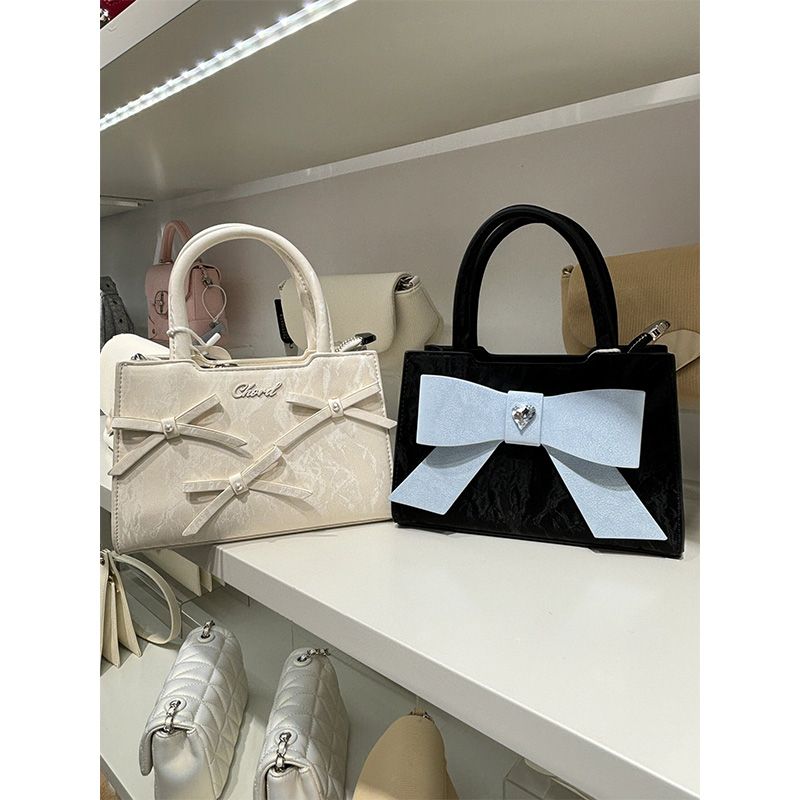 Bow tie niche Korean crossbody bag for girls simple commuting mobile phone small square bag new versatile casual handbag