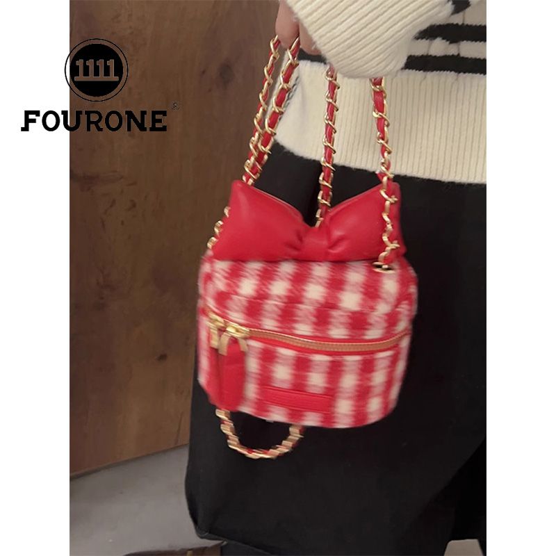 New Year's niche red bag for women, new shoulder crossbody bag, versatile chain bow bucket bag