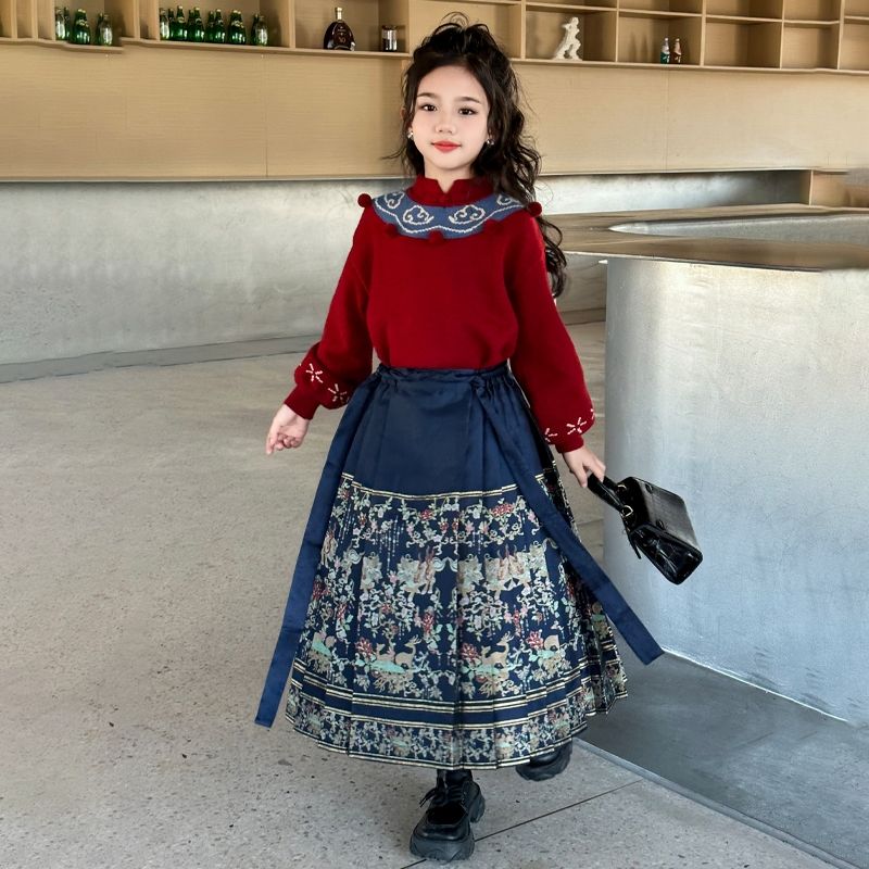 國風馬面裙女童漢服2023新款冬裝兒童唐裝過年服女大童冬季拜年服