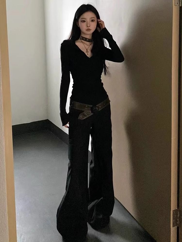 黑色V領套頭T恤女秋冬美式純欲氣質辣妹修身顯瘦修身長袖打底上衣