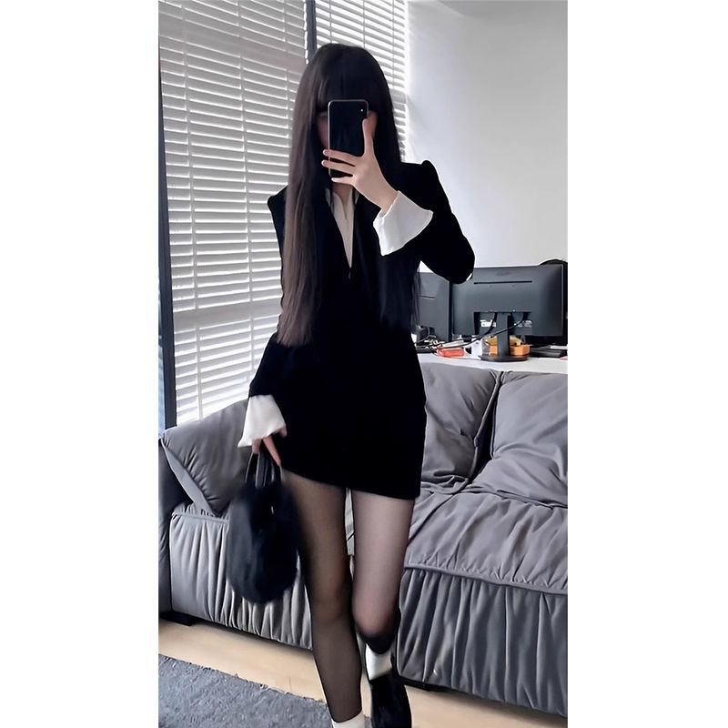 高級感小個子連衣裙子女2024春秋季新款大衣內搭打底辣妹包臀裙潮