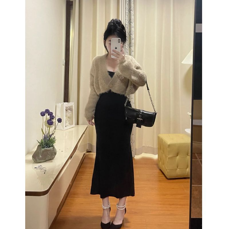 兩件套裝2023秋冬新款純欲水貂絨毛衣針織開衫收腰顯瘦魚尾連衣裙