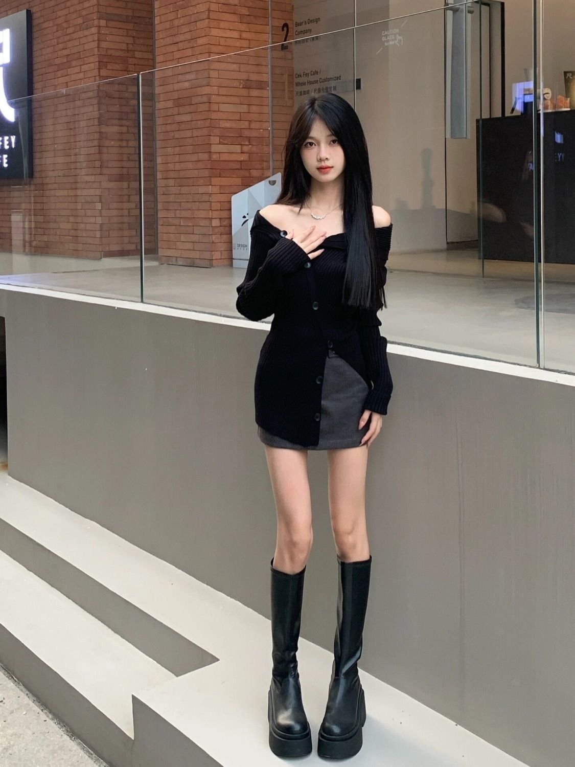 套裝女2024春季新款修身長袖一字肩毛衣不規則針織上衣高腰半身裙