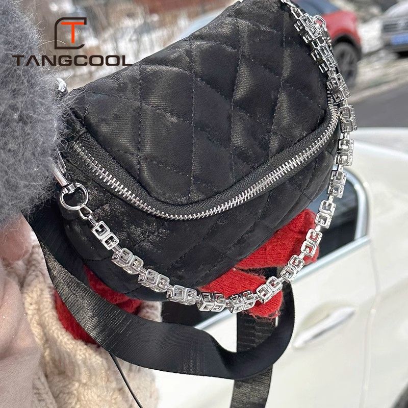 Korean niche design bag for women new style small fragrance fashion casual saddle bag commuting versatile crossbody bag