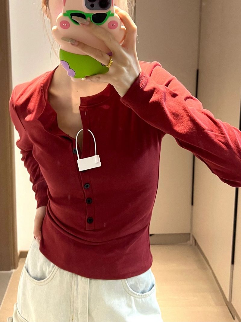 純欲風氣質v領紐扣設計感小上衣秋冬修身百搭T恤收腰長袖打底衫女