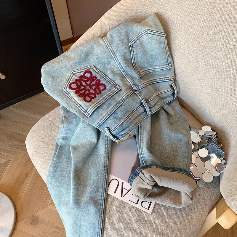 復古做舊刺繡直筒牛仔褲女2024春季新款設計感高腰顯瘦寬鬆闊腿褲