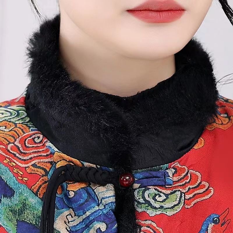 Chinese style autumn and winter vest New Year's shirt retro vest ethnic new coat embroidered vest temperament top