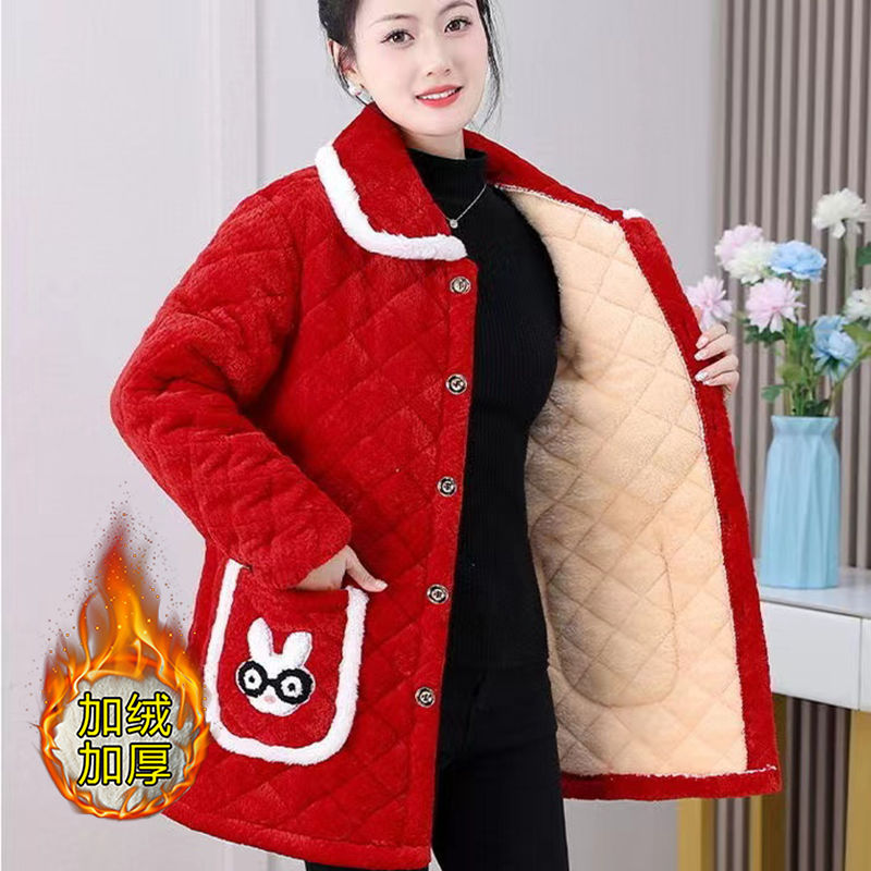 Three-layer velvet and cotton women's cotton-padded jacket, middle-aged and elderly fashionable new home clothes, winter outer wear overalls