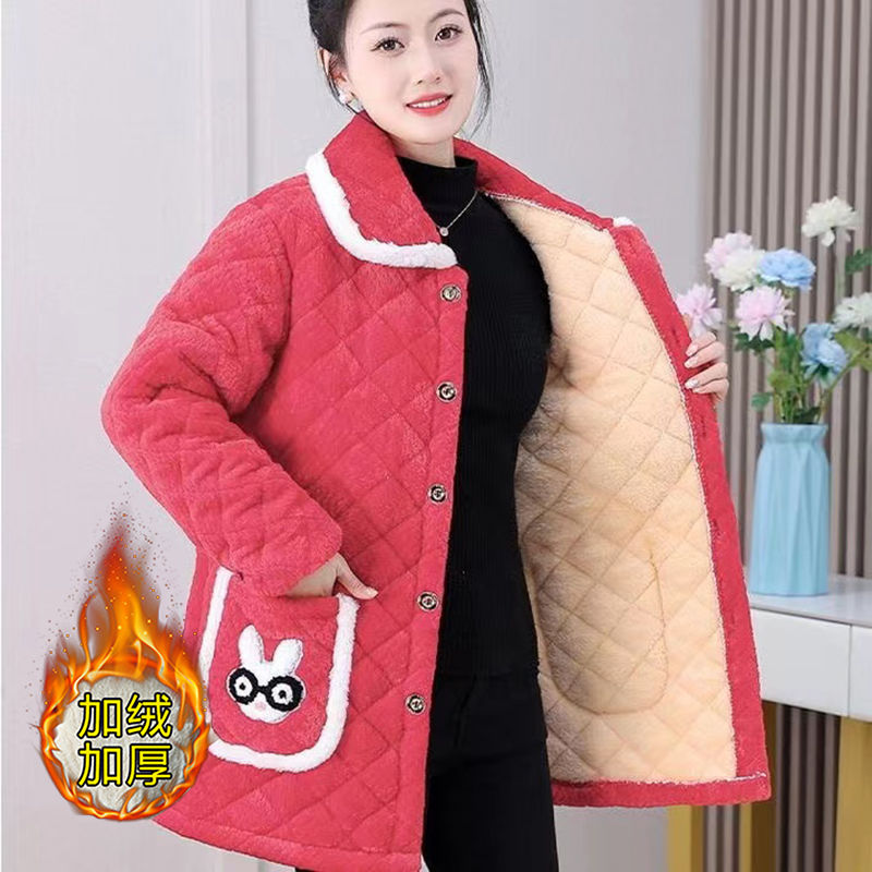 Three-layer velvet and cotton women's cotton-padded jacket, middle-aged and elderly fashionable new home clothes, winter outer wear overalls