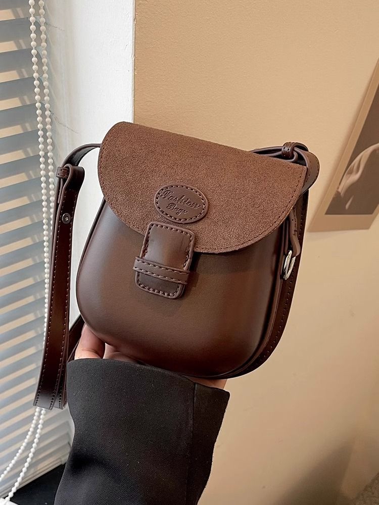 High-end retro small bag for women 2023 new fashion Maillard shoulder bag popular texture crossbody mobile phone bag