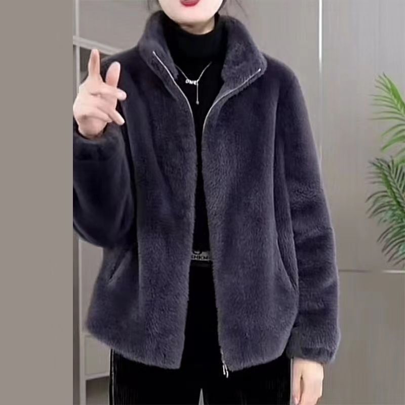 High-end original fur one-piece loose and fashionable upper-grade waisted fur coat for middle-aged and elderly mothers