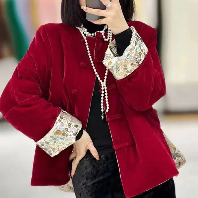 Hot new winter new style Chinese style velvet stitching and cotton coat embroidered reversible thickened New Year's shirt