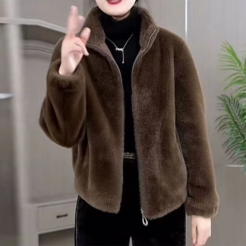 High-end original fur one-piece loose and fashionable upper-grade waisted fur coat for middle-aged and elderly mothers