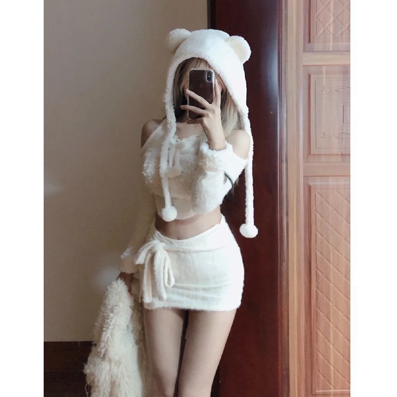 羊羔絨露肩長袖上衣女春季毛絨套裝蝴蝶結包臀半身裙子帽子三件套