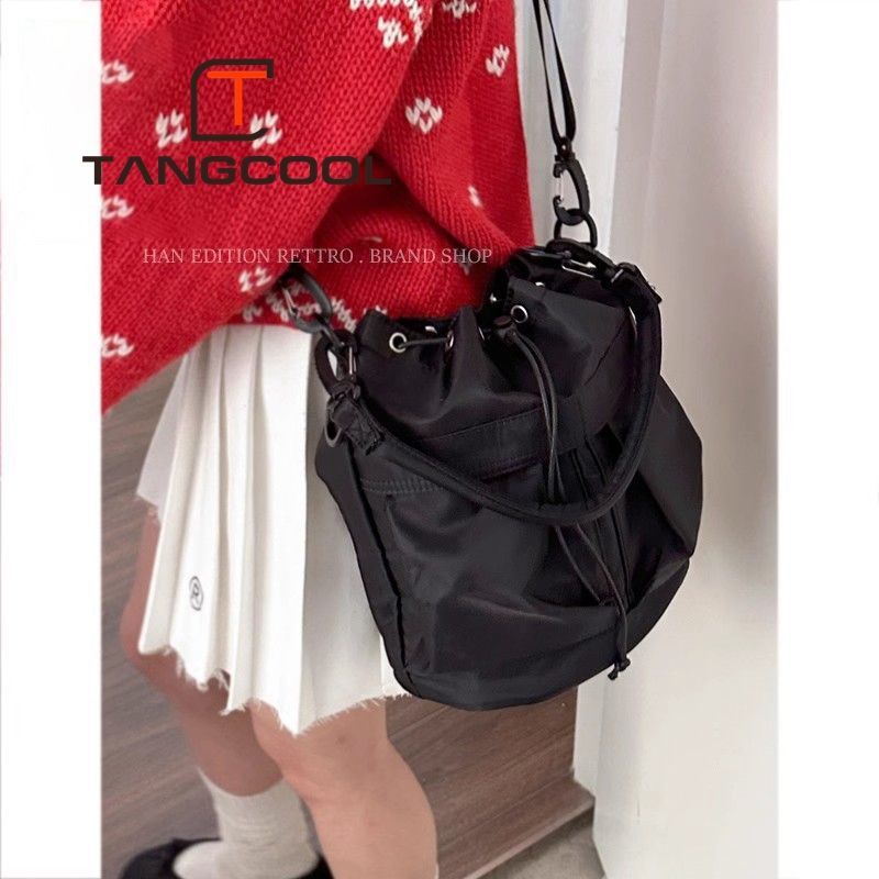 Korean style fashionable nylon drawstring bucket bag, personalized versatile portable shoulder crossbody bag, daily casual