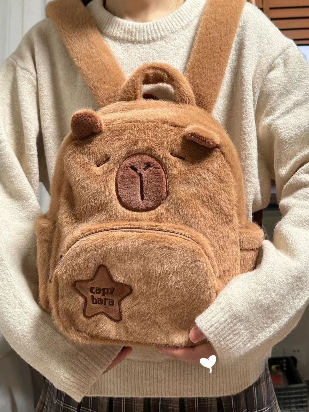 Little Sweet Potato Popular Capybara Plush Backpack Women's 2023 New School Bag Large Capacity Cute Capybara Small Backpack