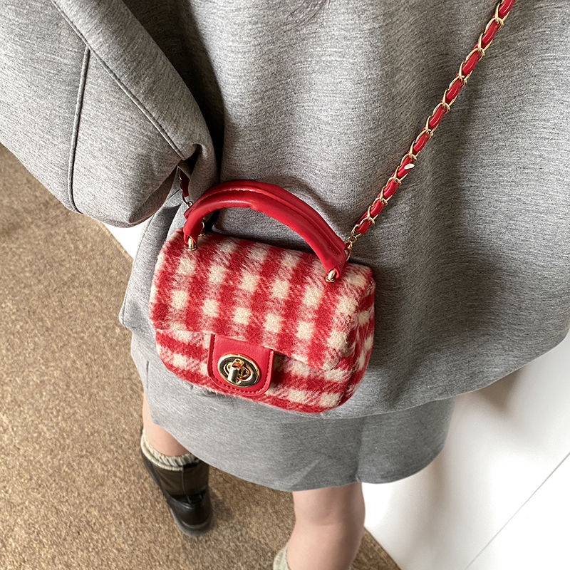 Korean niche bag for women 2024 new fashion woolen plaid handbag high-end versatile mini crossbody bag