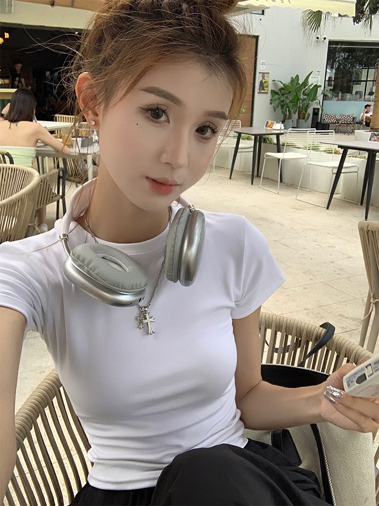 辣妹短款外穿正肩T恤秋季新款BM風白色修身短袖打底衫上衣女裝ins