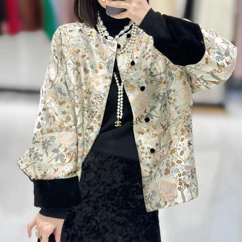 National trend winter new new Chinese style national style velvet stitching three-dimensional jacquard embroidery reversible cotton jacket for women