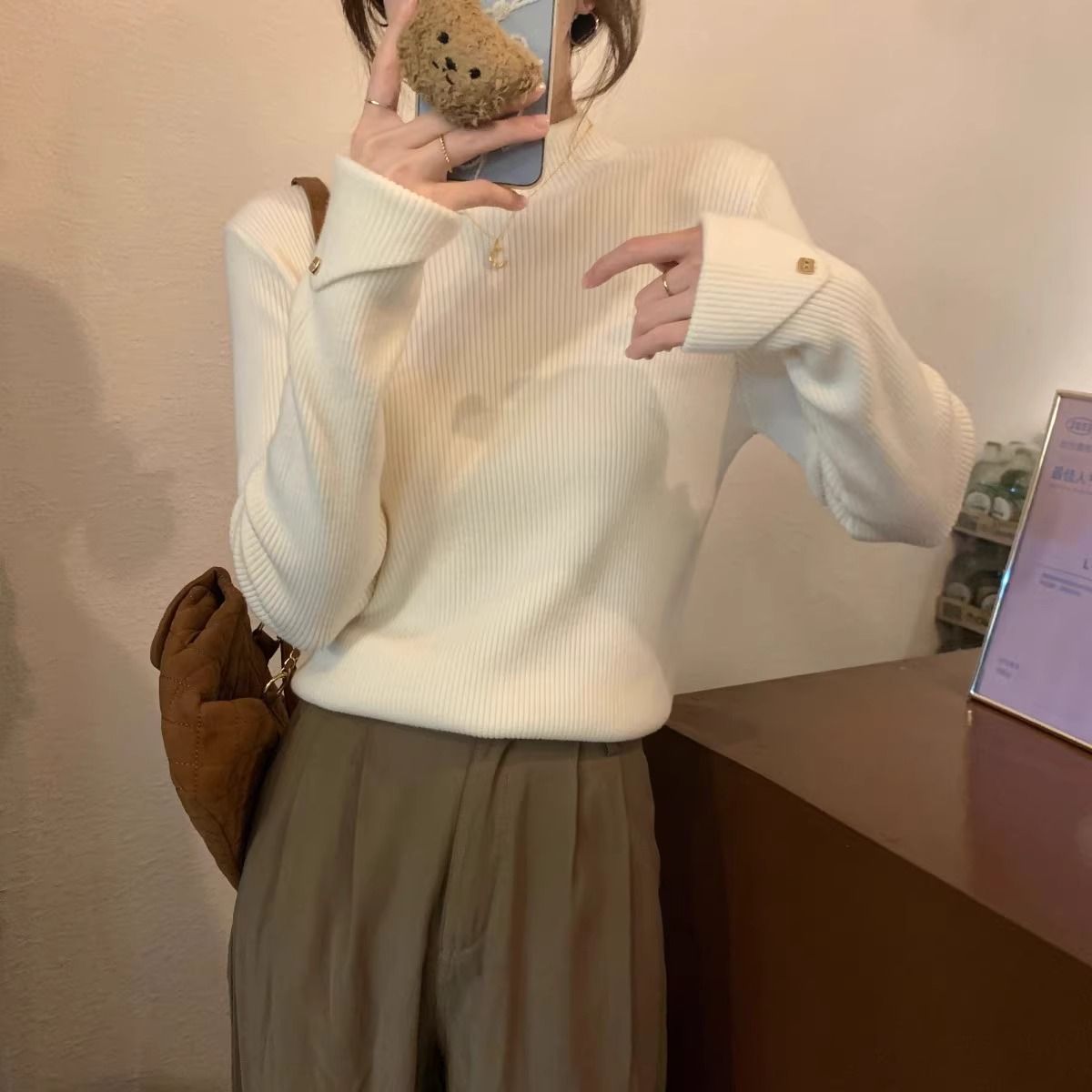 Autumn and winter 2024 new style Maillard coffee color bottoming shirt women's half turtleneck fashionable knitted sweater slim inner top