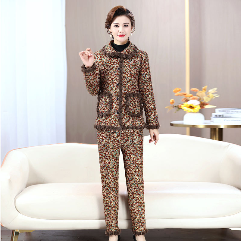 Mother's cotton coat and trousers two-piece set plus velvet and thickening new cold-proof suit middle-aged and elderly women's winter new cotton coat