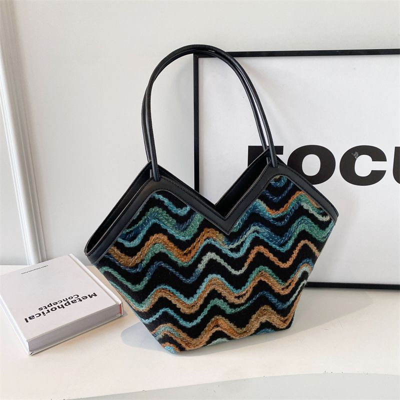 Borsa a tracolla singola da ascella, con tracolla a secchiello, stile vintage, ricamata, per donna, 2024, nuova tendenza casual di fascia alta_voghion.com