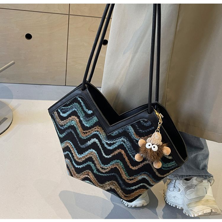 Borsa a tracolla singola da ascella, con tracolla a secchiello, stile vintage, ricamata, per donna, 2024, nuova tendenza casual di fascia alta_voghion.com