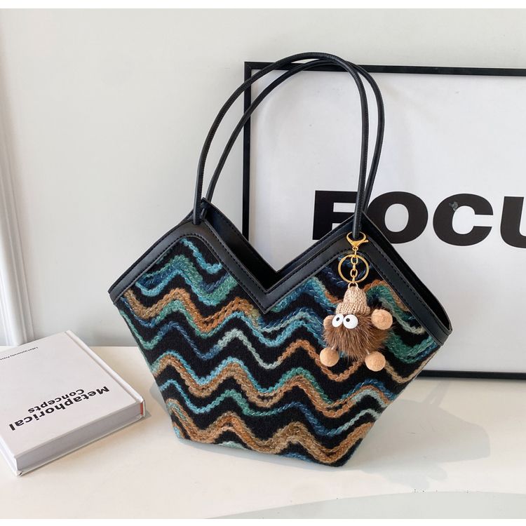 Borsa a tracolla singola da ascella, con tracolla a secchiello, stile vintage, ricamata, per donna, 2024, nuova tendenza casual di fascia alta_voghion.com