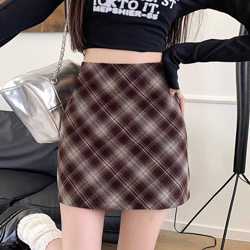 Plaid A-line skirt for small people, anti-exposure, casual, tight-fitting, slimming, covering one-step skirt, sexy pure lust style straight skirt