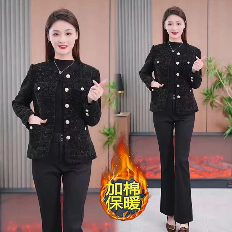 Xiaoxiangfeng Jacket Women's 2023 Winter New Style Small Western Style High-end Slim Padded Thickened Short Top