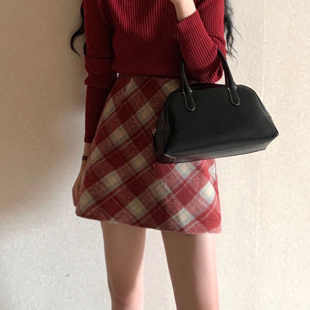 Western-style niche plaid A-line skirt, tight-fitting, pure lust style, hot girl style, light luxury, sexy design, ins straight skirt