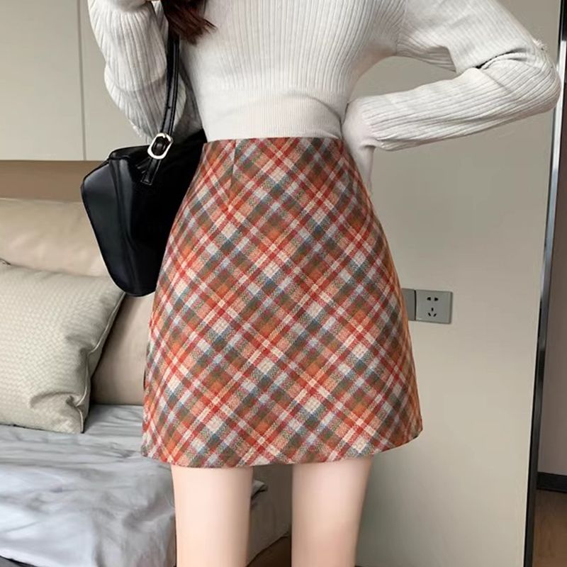 Celebrity retro plaid A-line skirt, tight-fitting, slim, covering the cross, versatile, slim, sexy and pure lust-style straight skirt