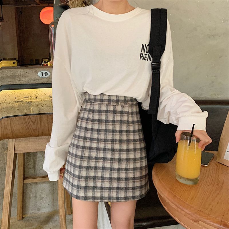 Plaid A-line skirt for small people, tight-fitting pure lust style hot girl style age-reducing cover-up casual high-waist elastic waist straight skirt